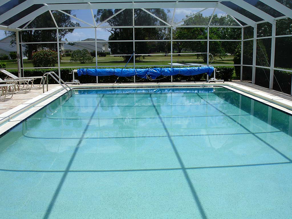 Myerlee Estates Community Pool